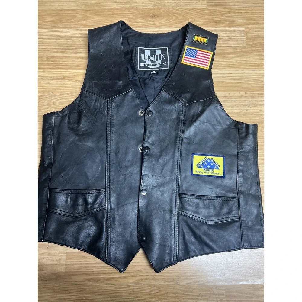 Unik Black Leather Vest‎ Men's Medium With Fallen Heroes Patch